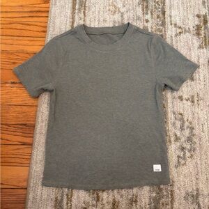 Vuori Pose Fitted Tee Laurel Heather Ribbed
Short Sleeve Women's Small